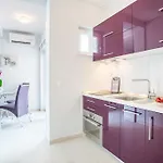 Pera Guest house 3*