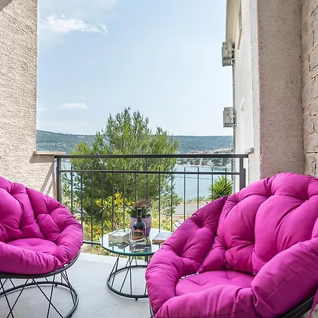 Pera Gostinjska kuća Marina