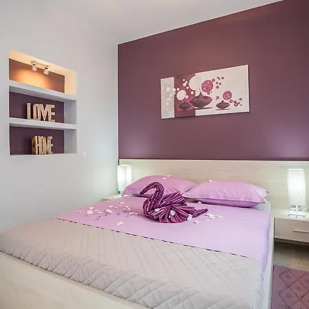 ゲストハウス Pera マリナ