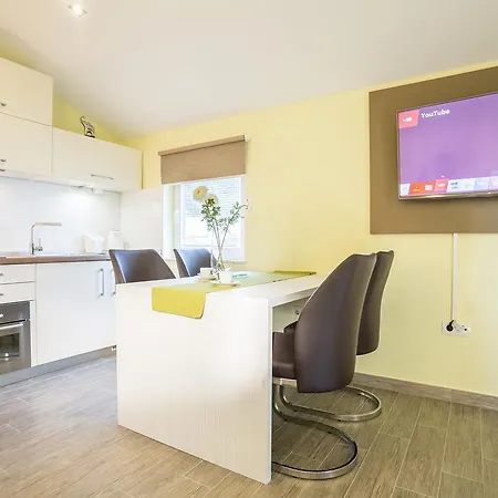 Pera Guest house
